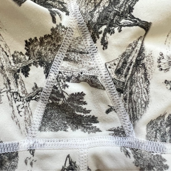 WEWOREWHAT // Toile Biker Shorts, White & Black, size S, EUC - Picture 7 of 15